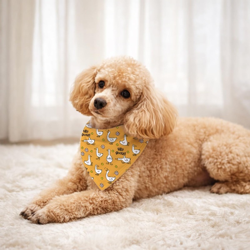 Dog Bandana Featuring a Cute G - огляд і ціна Dog Bandana Scarf